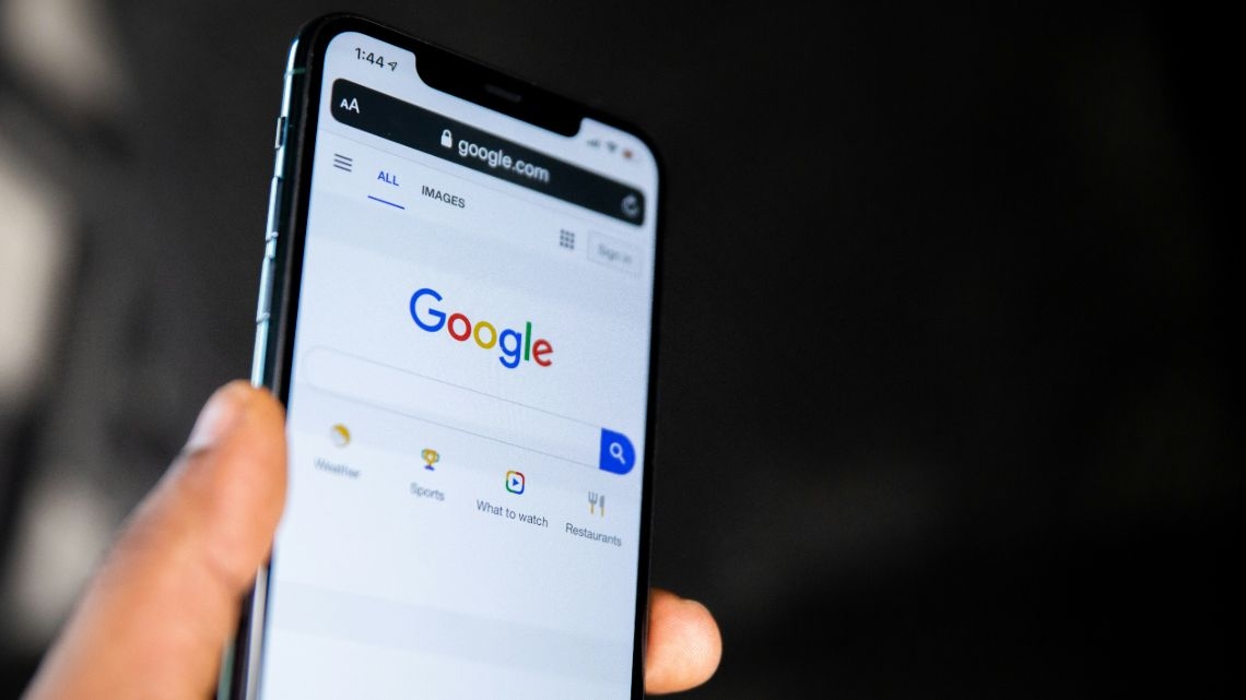 Cibercriminosos exploram contas do Google Ads para disseminar anúncios maliciosos